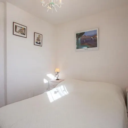 Front De Mer-23 By Interhome *
