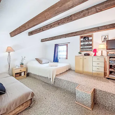 Front De Mer-23 By Interhome *